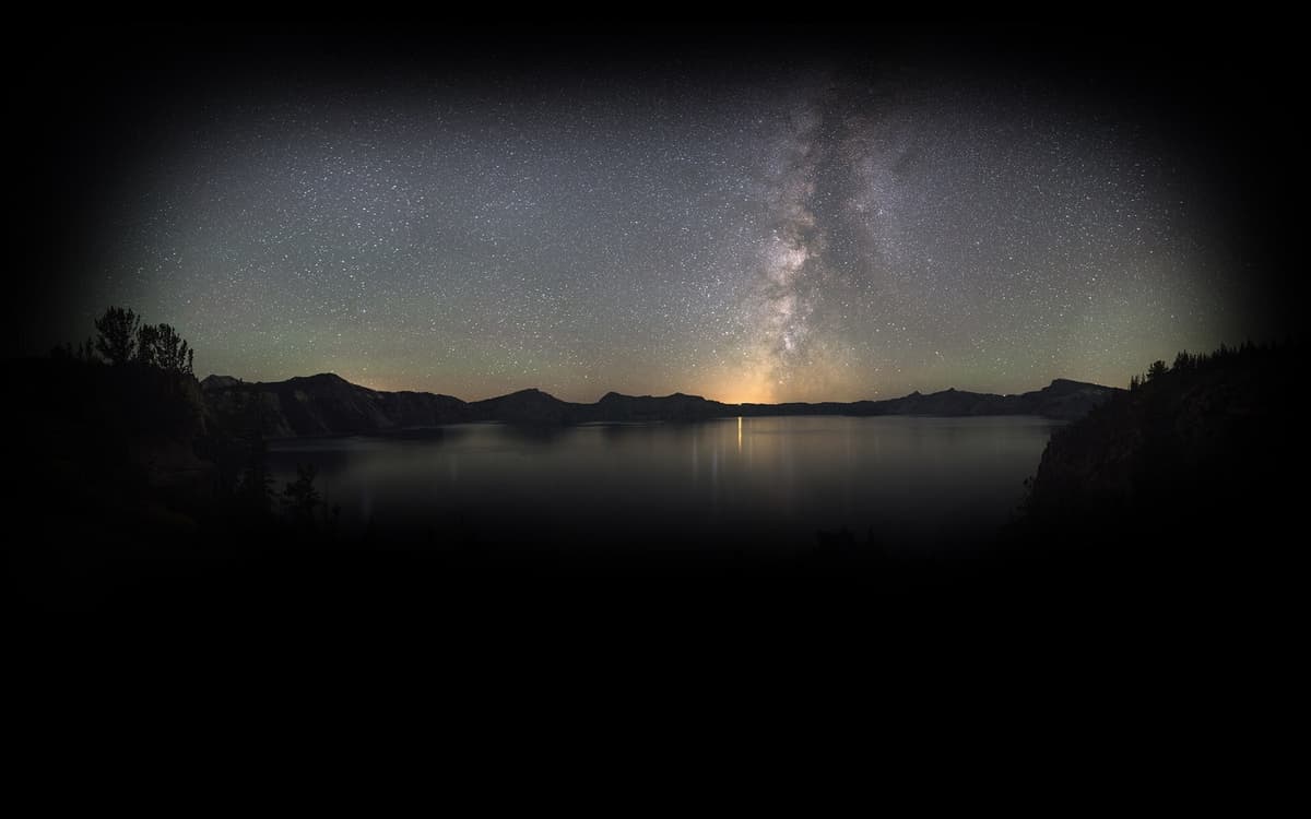 Lake (Profile Background)